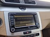 Volkswagen Passat 2,0 TDi 4MOTION KŮŽE KAMERA - náhled 25