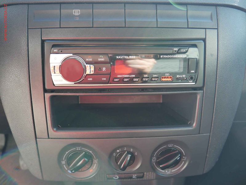 Škoda Fabia (2004) 1.2i, ČR, AC, STK2/28 - fotka 11 z 15