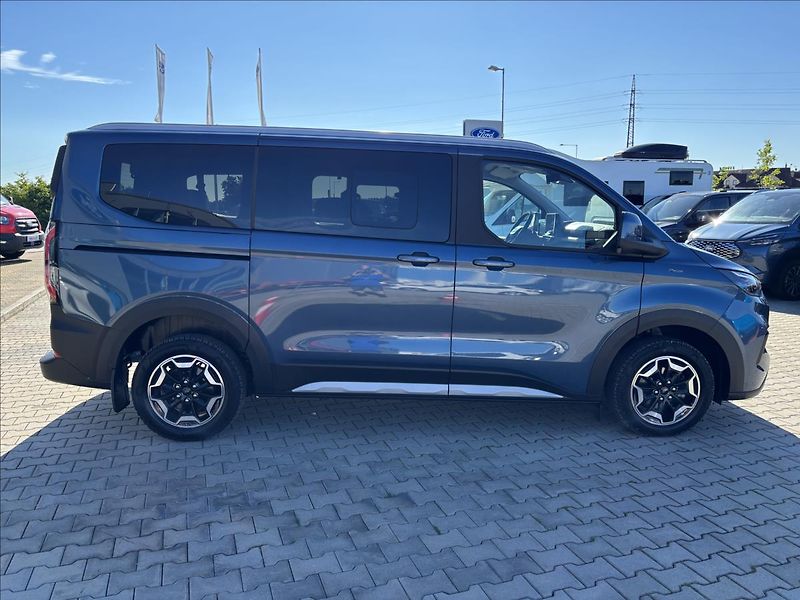 Ford Tourneo Custom 2,0 EcoBlue 125kW Active AWD - fotka 6 z 52