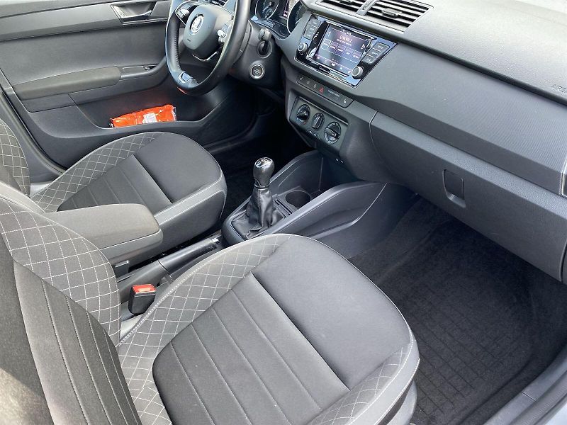 Škoda Fabia (2021) Combi 1.0 TSI Ambition - fotka 8 z 34