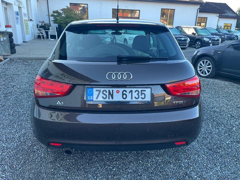 Audi A1 (2011) 1.2 TFSi - fotka 3 z 22