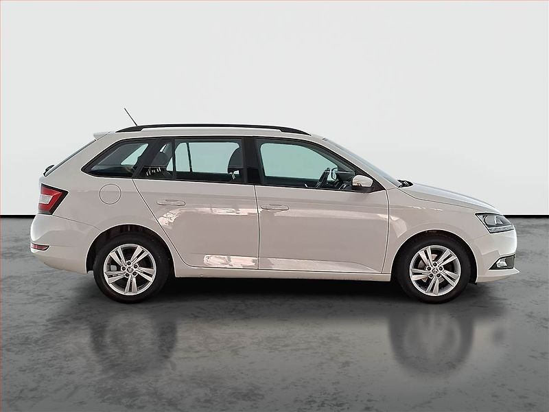 Škoda Fabia (2022) Ambition 1.0 TSI, ČR,1.maj - fotka 6 z 16