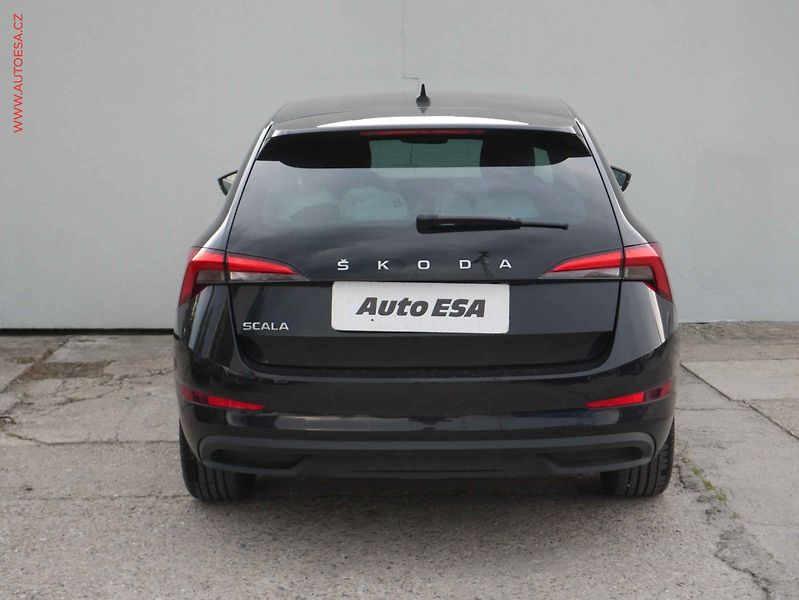 Škoda Scala (2023) 1.0TSi, 1.maj,ČR, Style, DSG - fotka 5 z 19