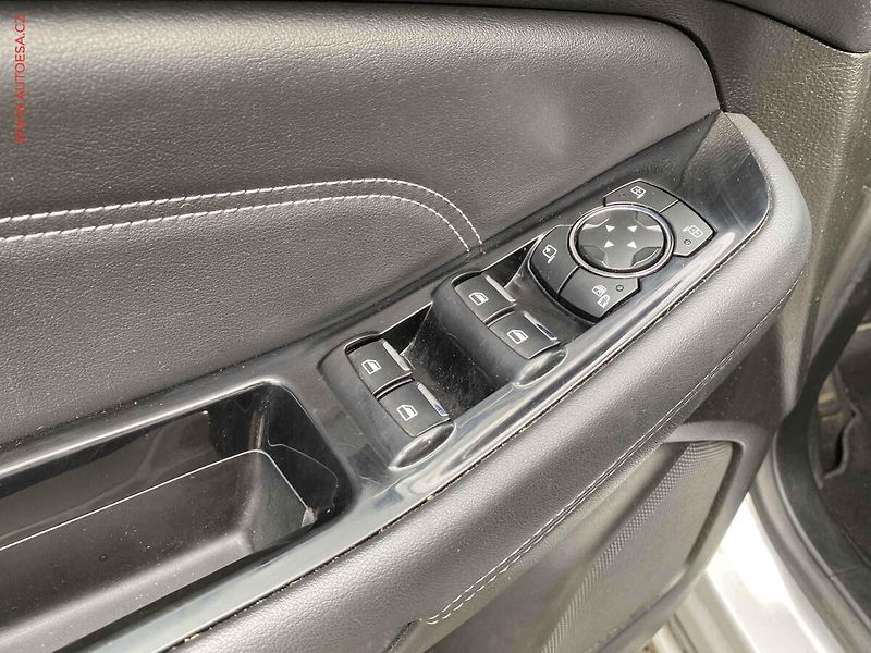 Ford S-MAX (2018) 2.0TDCi 4x4, ČR, AT, navi - fotka 13 z 18