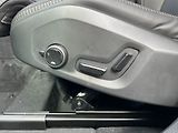 Volvo XC60 PLUS BRIGHT B5 AWD 184kW - náhled 29