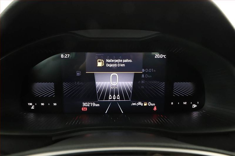 Škoda Kamiq (2024) 1.0 TSI, Drive - fotka 8 z 14