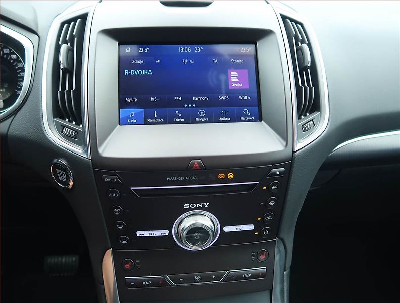 Ford S-MAX (2020) Titanium 2.0 TDCi, Automat - fotka 12 z 17