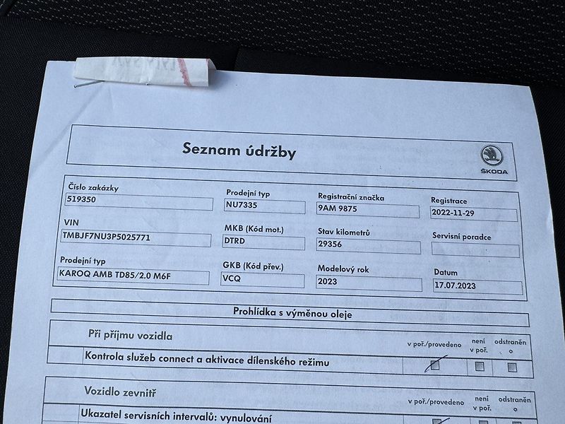 Škoda Karoq (2022) 2.0TDi LED Kamera Smartlink - fotka 27 z 48