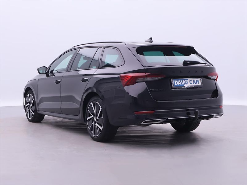Škoda Octavia 2,0 TDI 110kW DSG Sportline DP - fotka 5 z 40