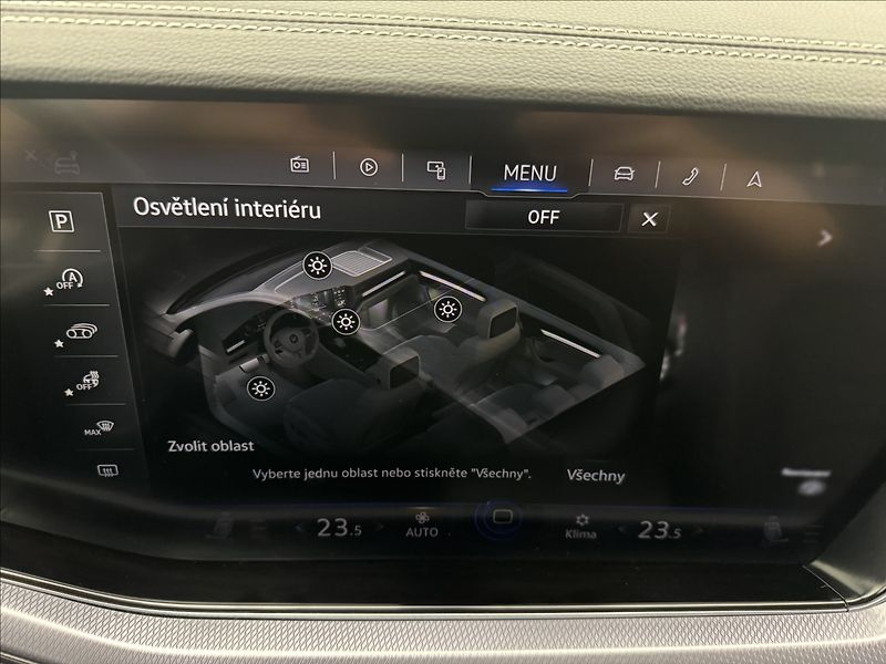 Volkswagen Touareg 3,0 R-LINE VZDUCH NV MATRIX ČR - fotka 24 z 48