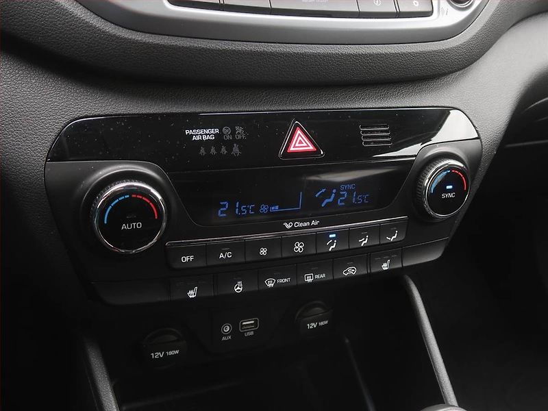 Hyundai Tucson (2016) Style 1.6 T-GDI, 4X4 - fotka 12 z 20