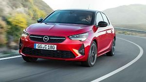 Opel šel cestou co nejnižší možné ceny, v základu nabízí tedy jediný motor.