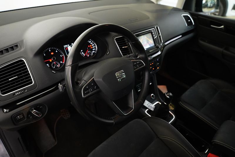 Seat Alhambra - fotka 5 z 6