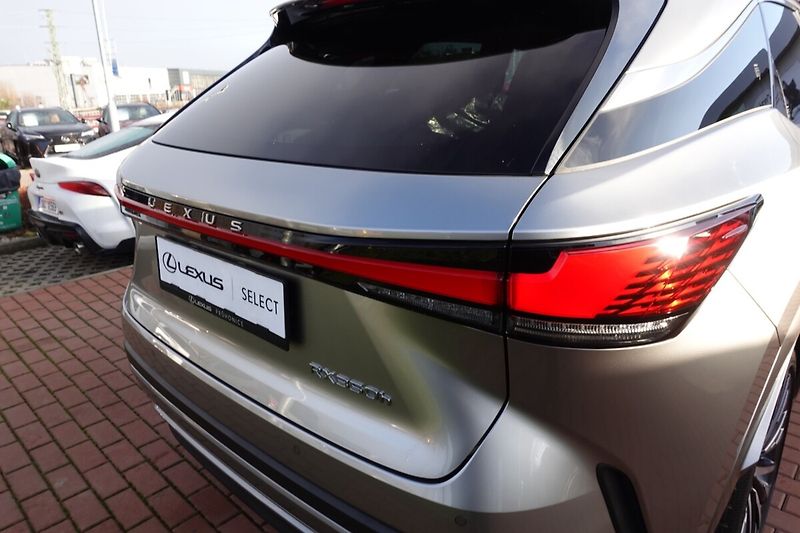 Lexus RX 350h Executive - fotka 35 z 36