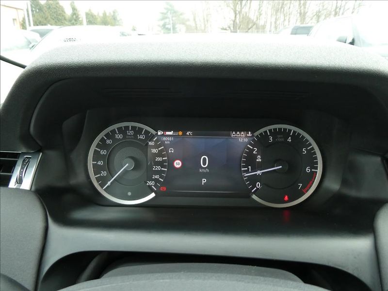Land Rover Discovery Sport 2,0 P200 SE,1.Maj, ČR, DPH - fotka 22 z 41
