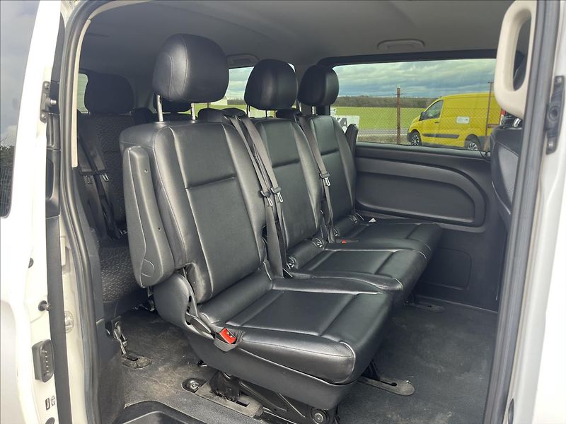 Mercedes-Benz Vito 2,1 119CDi 8.MÍST LONG 4x4 AUT - fotka 12 z 49