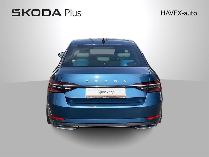 Škoda Superb (2020) 2.0 TSI DSG L&K - fotka 38 z 38
