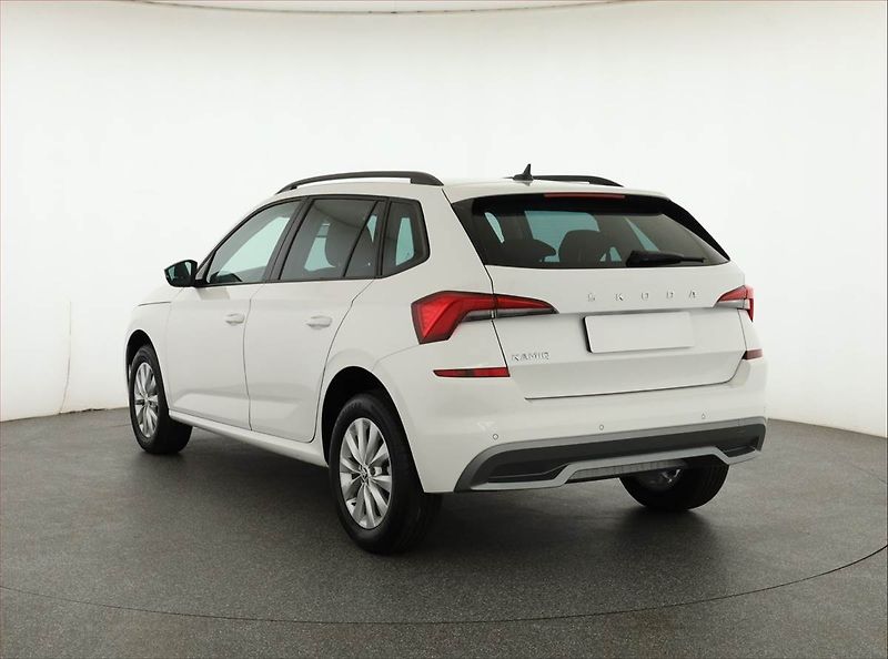 Škoda Kamiq (2021) Ambition 1.0 TSI, Serv.kniha - fotka 4 z 14