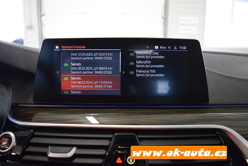 BMW Řada 5 2.0d LUXURY-LINE 98 000 KM TZ - fotka 55 z 74