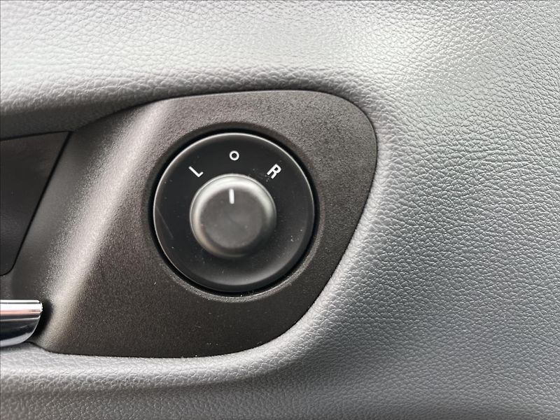 Opel Meriva 1,4 i 88KW AUTOMAT AC SERVIS - fotka 26 z 39