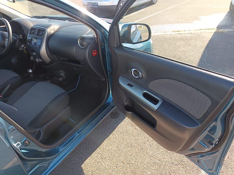 Nissan Micra (2015) - fotka 13 z 31