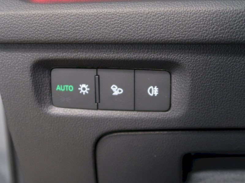 Škoda Octavia (2024) TOP SELECTION 1.5TSI 110KW - fotka 35 z 41