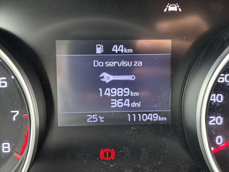 Kia Ceed 1,4 TGDi 103kW Fresh ZÁRUKA - fotka 32 z 33