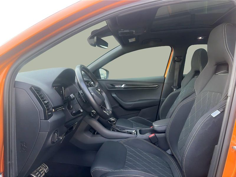 Škoda Karoq 2.0TDi DSG 110kW 4x4 Sportline - fotka 16 z 23