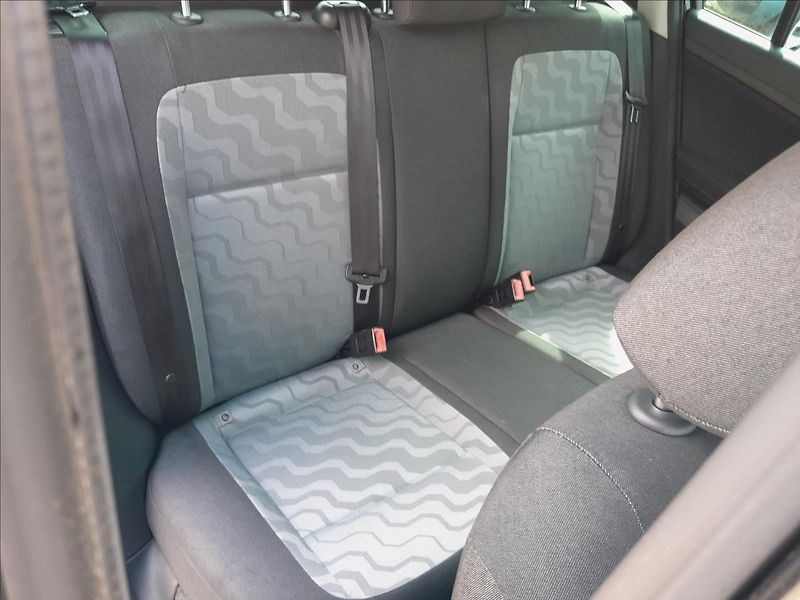 Škoda Fabia II 1.2 i 51kW KOMBI - fotka 27 z 53