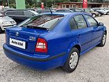 Škoda Octavia (2008) 1.6 i, ČR, servis.kniha - náhled 3