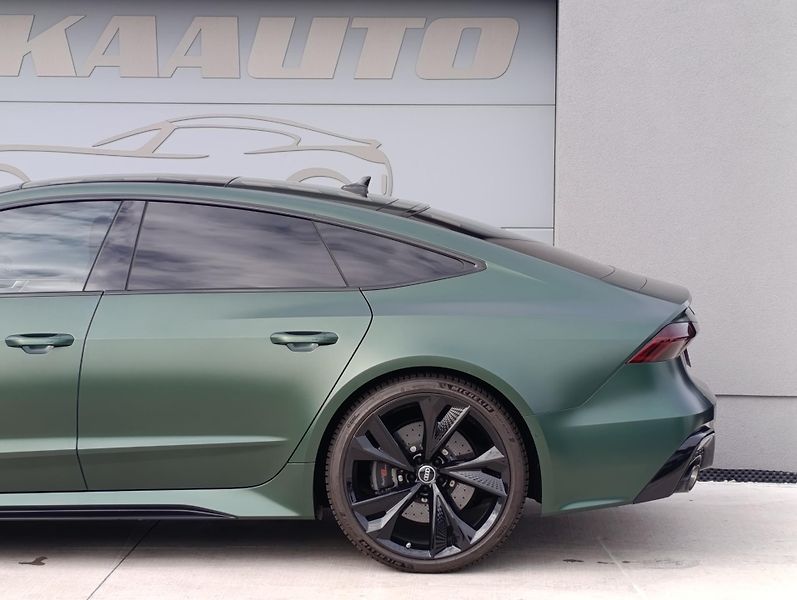 Audi RS 7 4.0TFSI AUDI EXCLUSIVE DPH - fotka 14 z 53