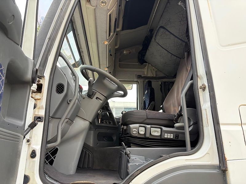 Iveco Stralis (2003) 430 Retardér Euro 3 Standart - fotka 14 z 27