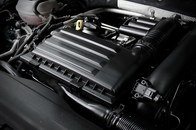 Škoda Octavia 3 FL Combi 1.4 TSI 110 kW - fotka 12 z 38