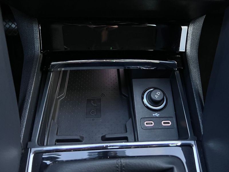 Škoda Karoq 1.0 TSI-Ambition P.KAMERA - fotka 33 z 98