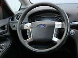 Ford S-MAX (2014) 2.0 TDCi, AT, tempo, kamera - náhled 11