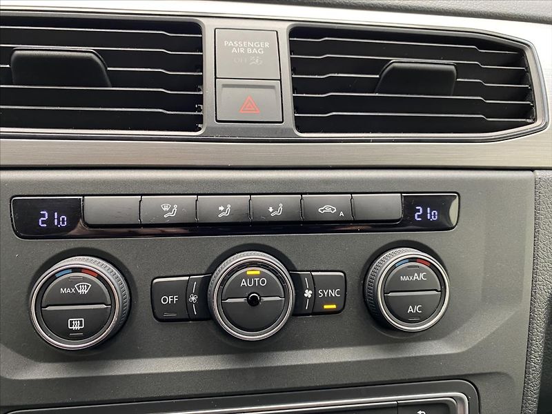 Volkswagen Caddy 1,4 TGI Maxi - fotka 13 z 23