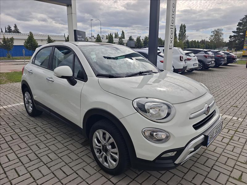 Fiat 500X 1,4 Multiair DDCT6 automat - fotka 8 z 19