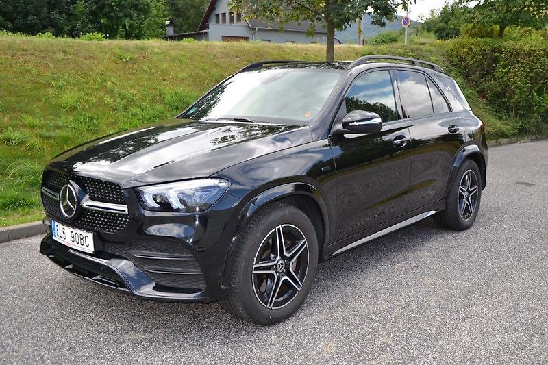 Mercedes-Benz GLE 350.de Plug-in Hybrid AMG 4Mat - fotka 5 z 46