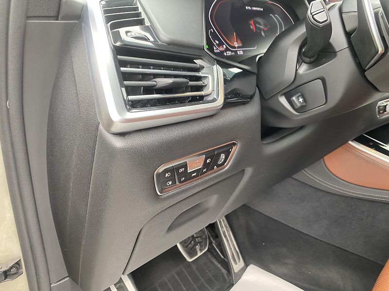 BMW X5 M50XD 4x4 400PS CZ DPH FULL 1A - fotka 151 z 171