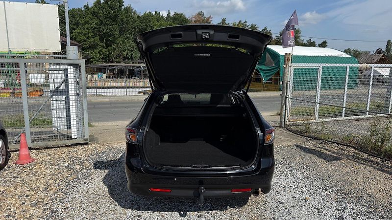 Mazda 6 (2012) 1.8i 88kW *1maj.*tažné*výhřev* - fotka 19 z 21