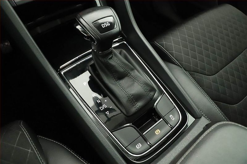 Škoda Kodiaq (2019) 1.5 TSI, Automat, Kůže, Navi - fotka 17 z 21