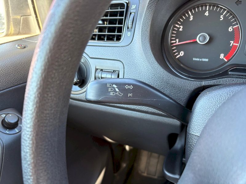 Volkswagen Polo (2011) HTP 44 kW 12V Trendline - fotka 17 z 22