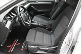Volkswagen Passat 2,0 TDI 110 kW DSG Business Zá - náhled 13