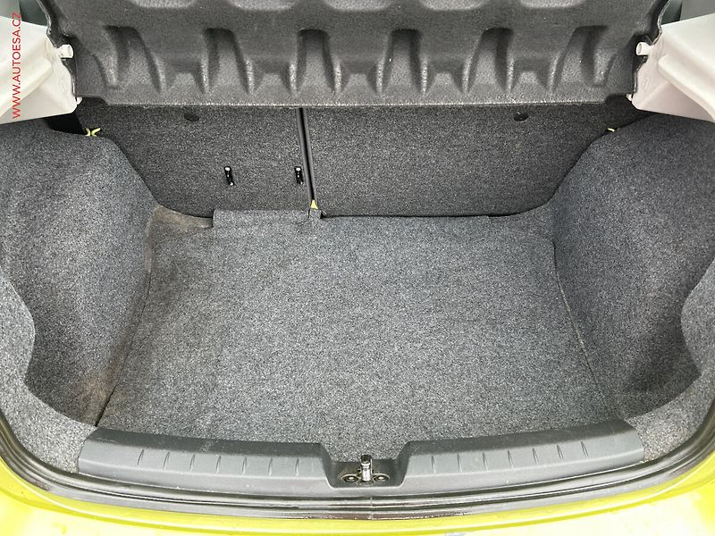 Seat Ibiza (2009) 1.2i, AC, temp - fotka 7 z 16