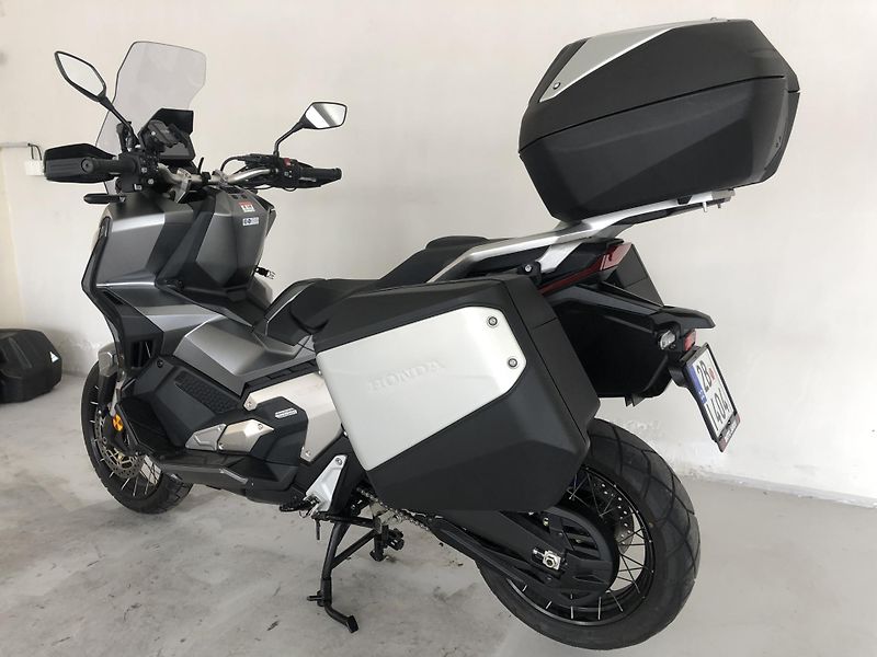 Honda X-ADV 750 ABS - fotka 6 z 19