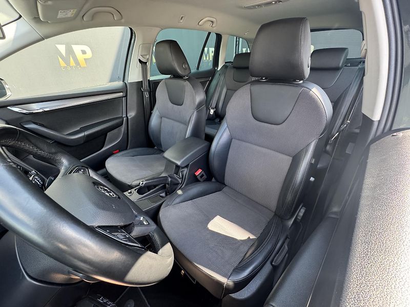 Škoda Octavia (2019) III 1.6TDi Style, Virtual, RZV - fotka 16 z 48