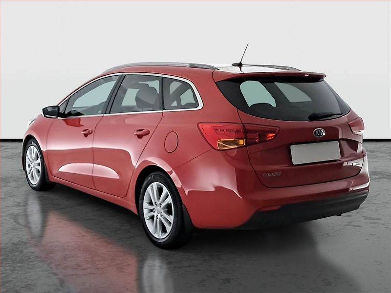 Kia Ceed (2015) 1.6 CRDi, Navi, Tempomat - fotka 4 z 18