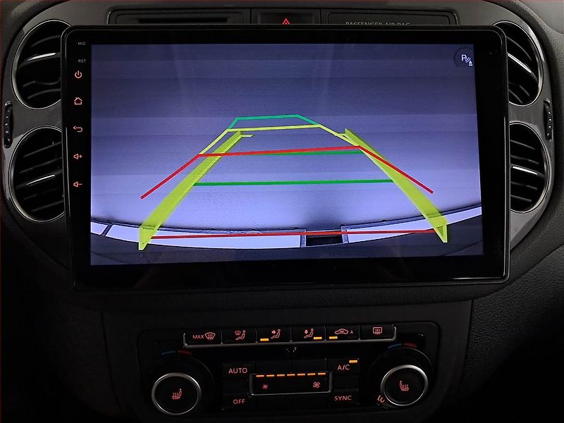 Volkswagen Tiguan (2013) 2.0 TDI, Park. senzory - fotka 13 z 22