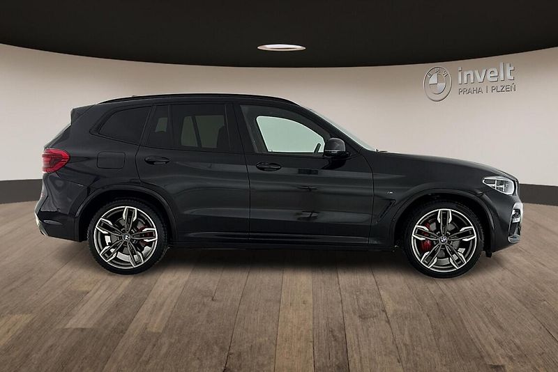 BMW X3 M40i - fotka 2 z 27
