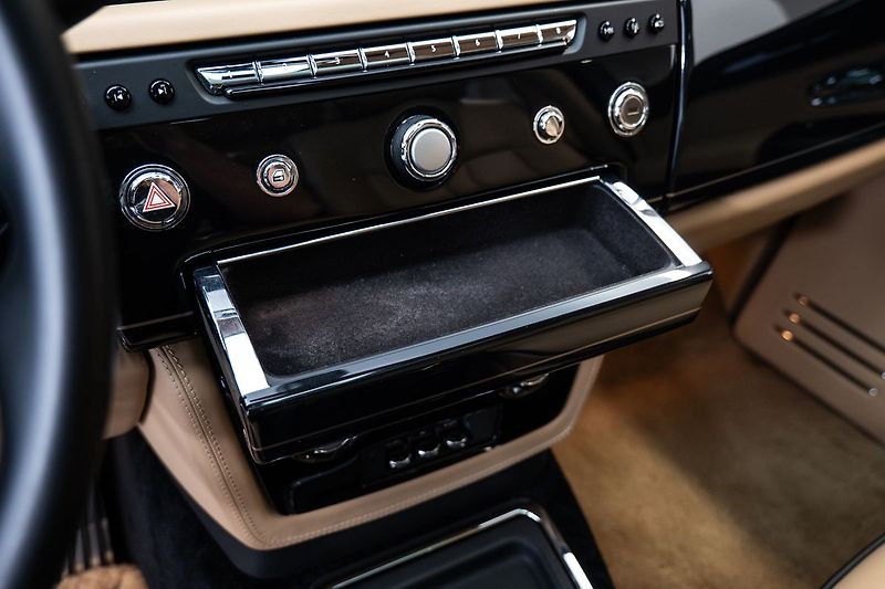 Rolls-Royce Phantom 360/Vyhřívaná sedadla - fotka 15 z 29
